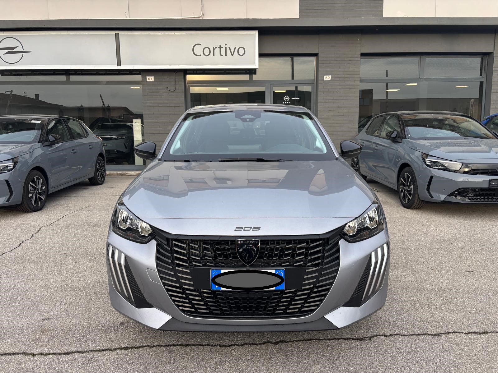 208 Style Hybrid 110 E-DCS6